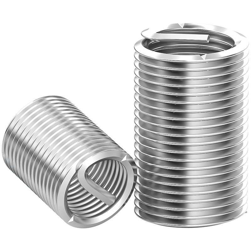 Βιδωτό μανίκι με σπείρωμα